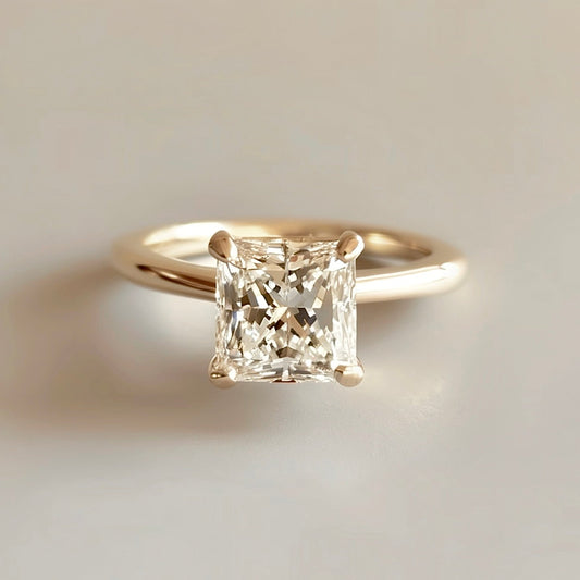The Princess Cut Diamond ring Simple